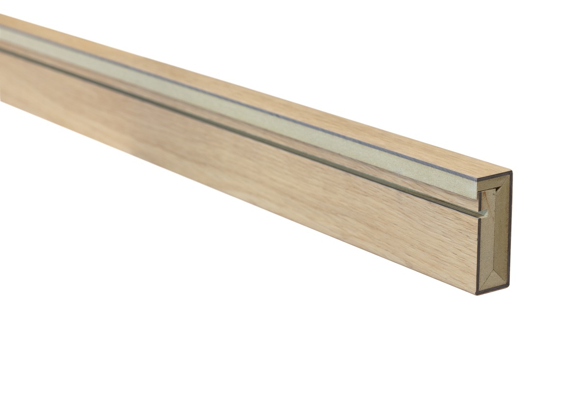 Floer Trap Overzettreden – Natuur Eiken Neuslijst