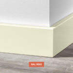 moderne plint ral 9001