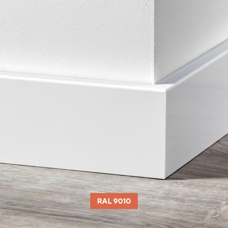 Moderne Plint Ral 9010